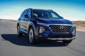 2019 Hyundai Santa Fe front three quarter in motion 21
