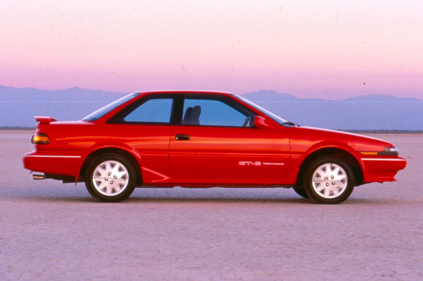 Toyota Corolla 1988-1992. 