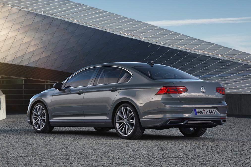 Volkswagen Passat 2019. Минимум обновлений, максимум технологий.