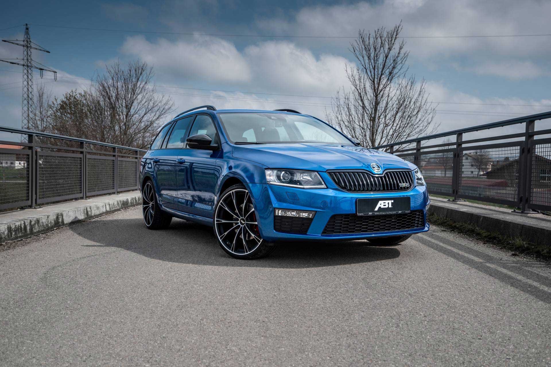 Skoda octavia rs 2016. Škoda Octavia RS 2019. Škoda Octavia RS a7.