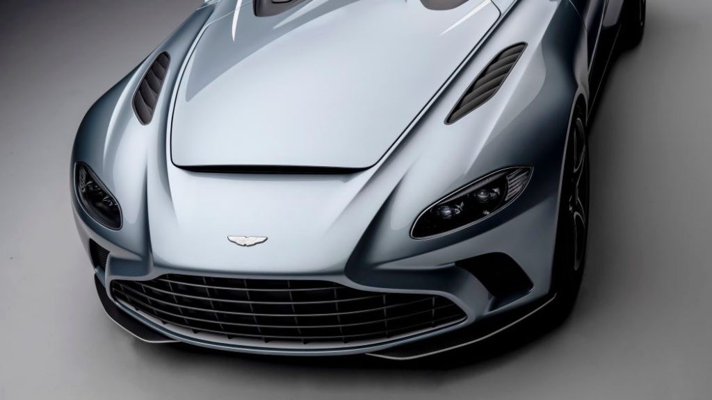 Aston Martin V12 Speedster - экзотика за $950 000