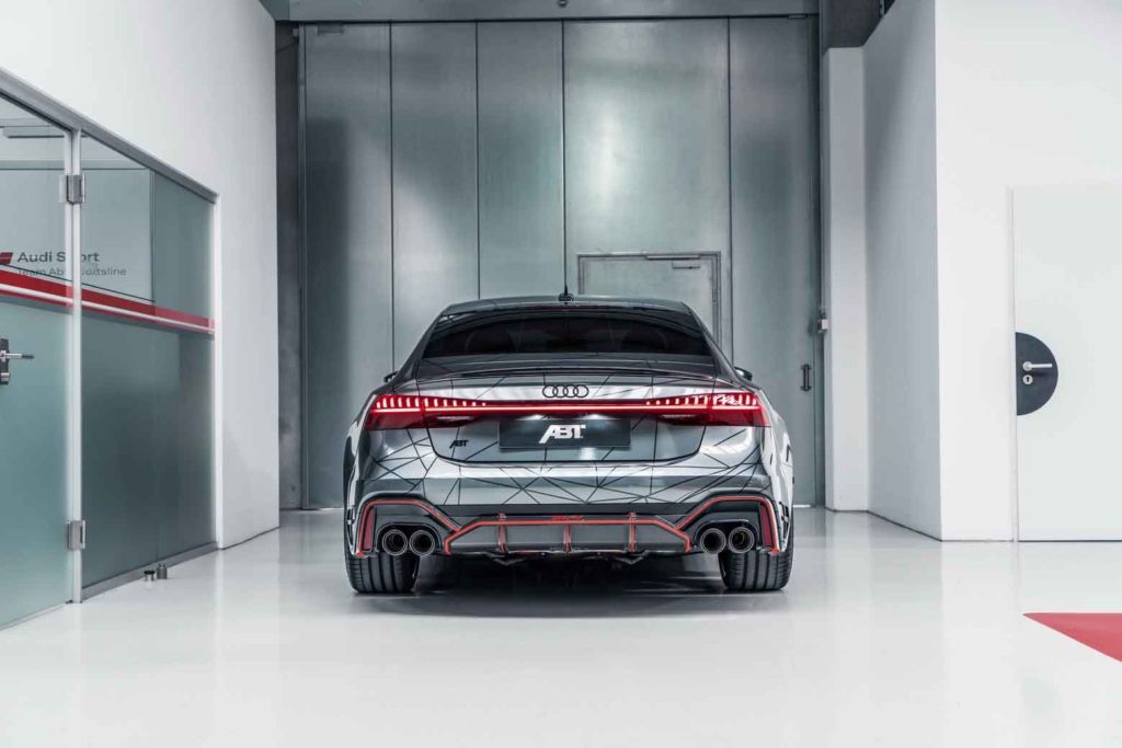 Audi RS7-R ABT. Гармония стайлинга и мощности.
