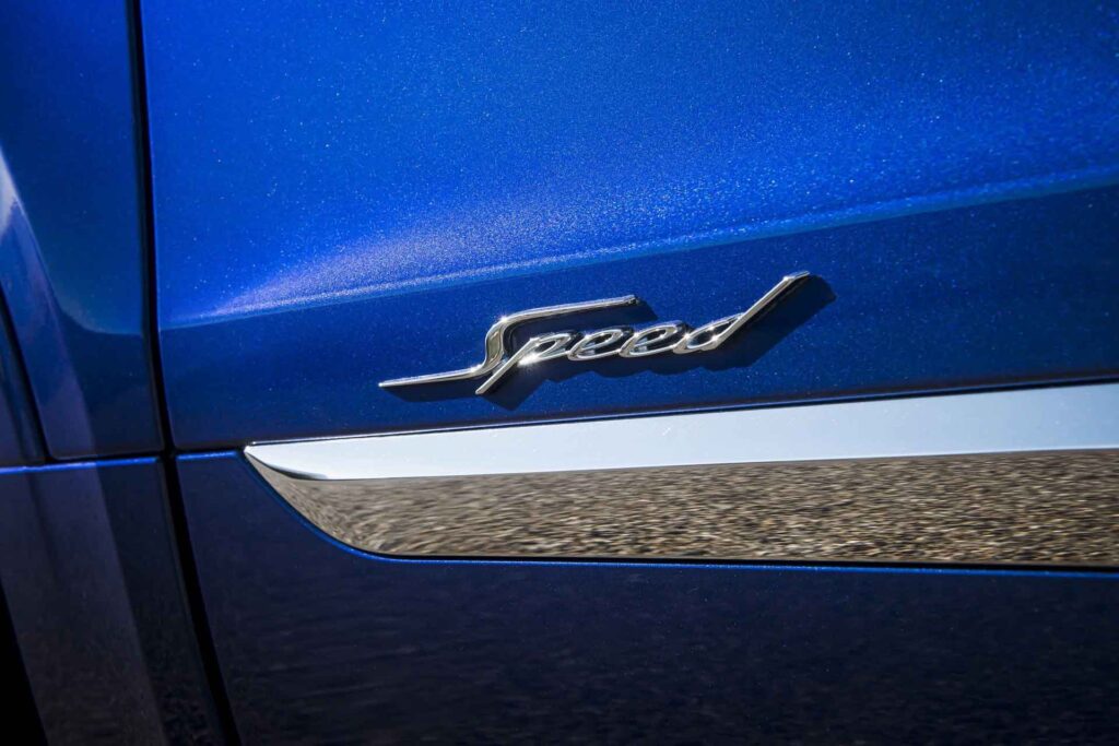 Bentley Bentayga Speed 2021 - самый быстрый в своем классе