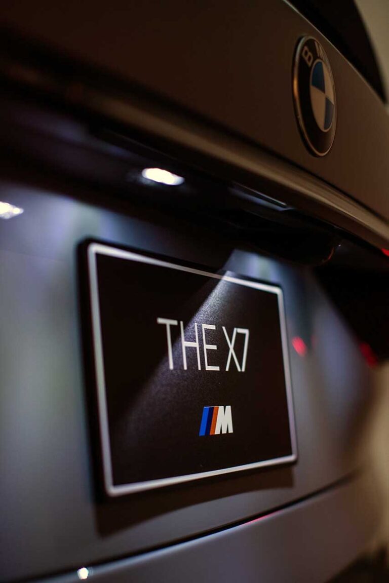 BMW X7 2023 года представили в Нью-Йорке